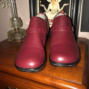 Jambu ankle boots